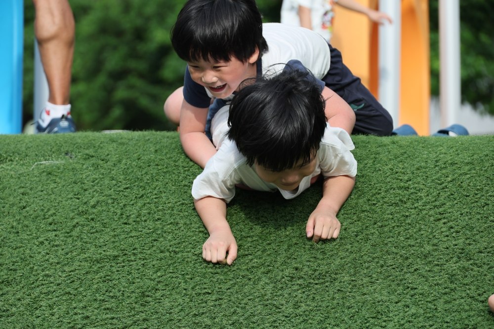 How Can I Customize My Turf Layout for Pets or Kids?